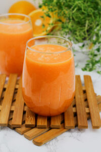 ingveri-apelsini smuuti